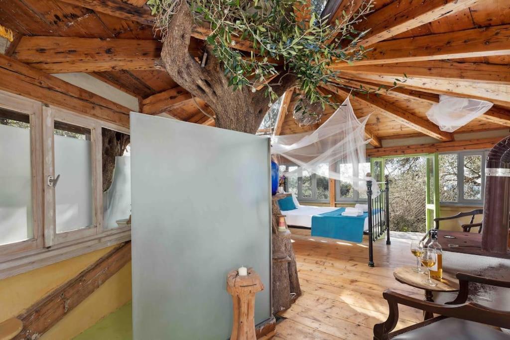 فيلا Margaritis'S Treehouse Paramonas  المظهر الخارجي الصورة
